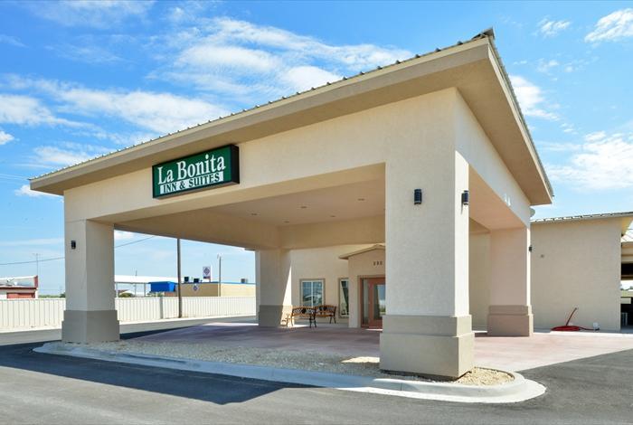 La Bonita Inn & Suites - Crane Eksteriør billede